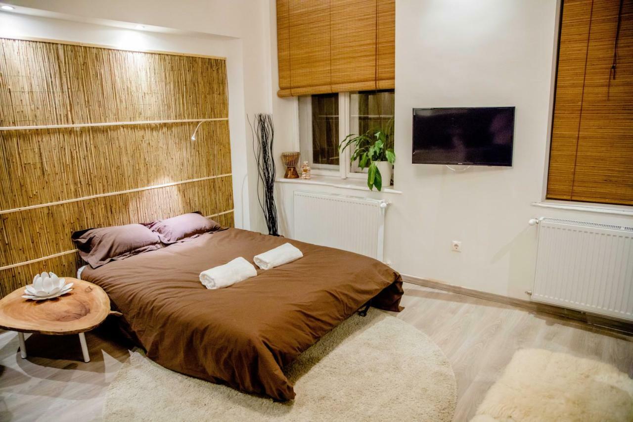 Suites 13 บูดาเปสต์ ภายนอก รูปภาพ