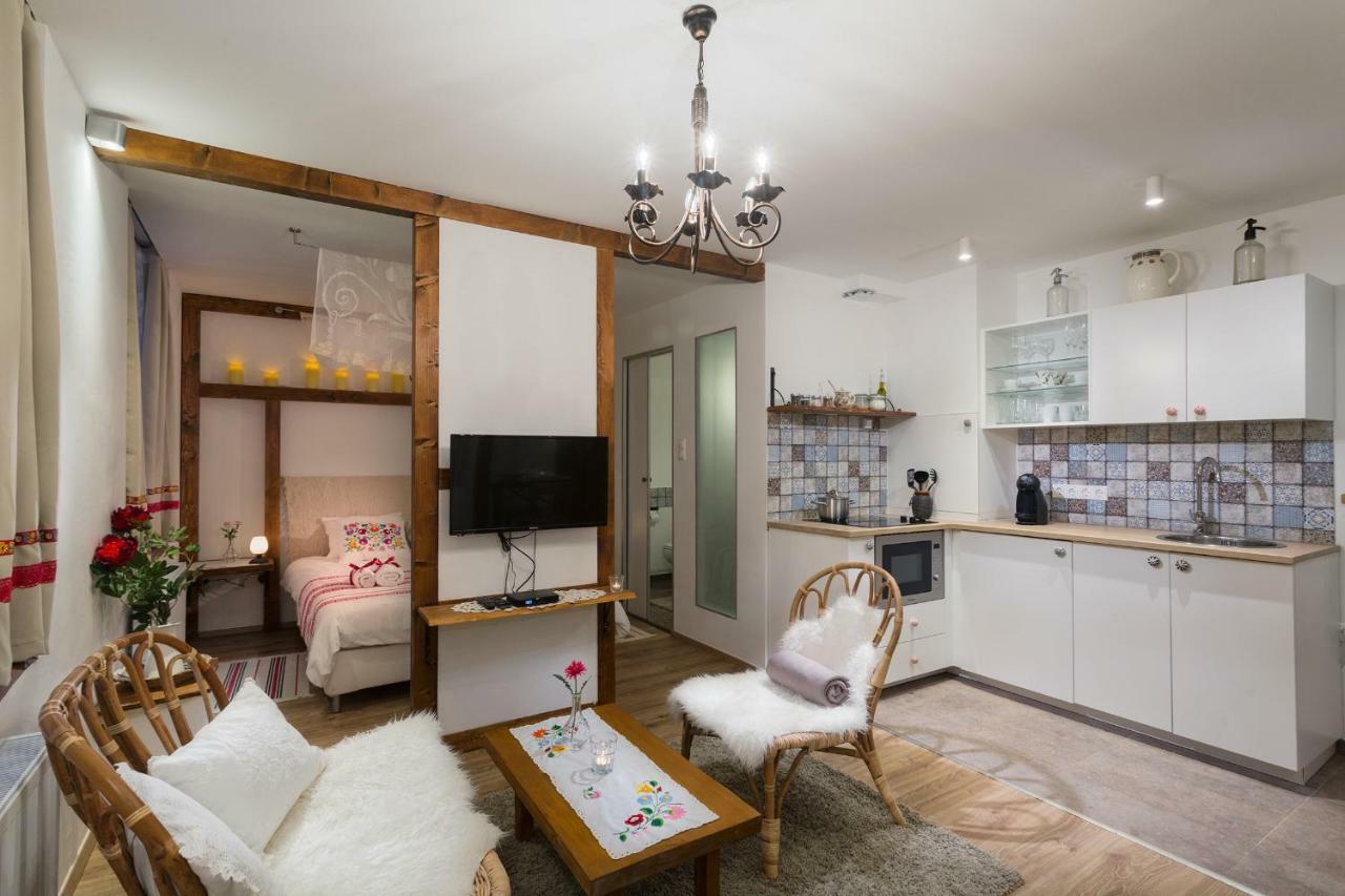 Suites 13 บูดาเปสต์ ภายนอก รูปภาพ